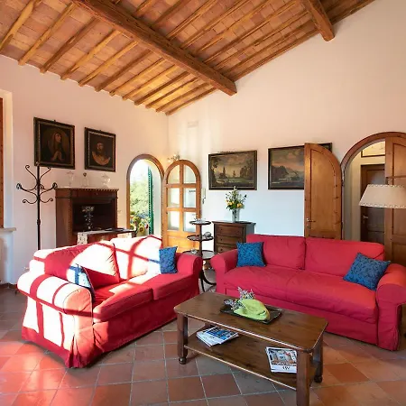 Santa Chiara Apartment