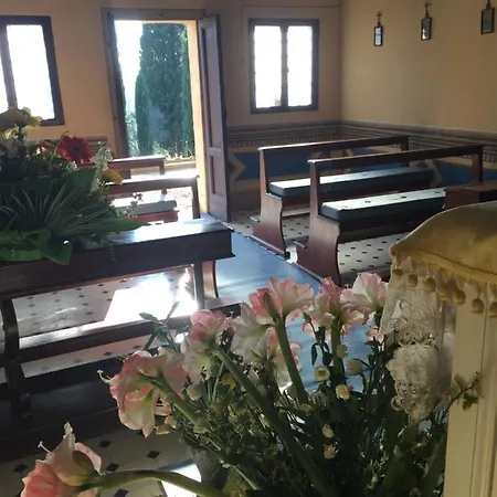 Santa Chiara Apartman *