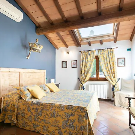 Santa Chiara Apartamento