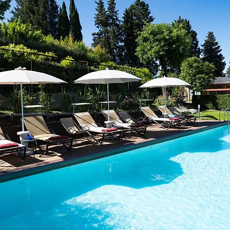Santa Chiara Apartment *
