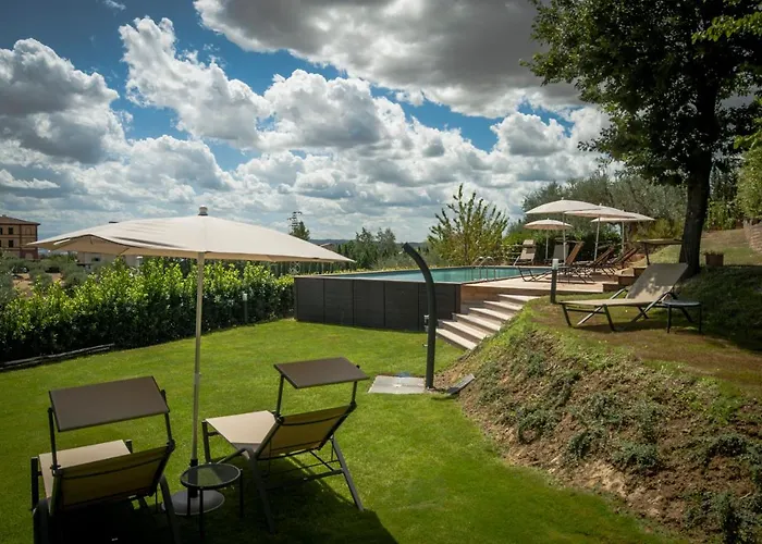 Santa Chiara Daire *