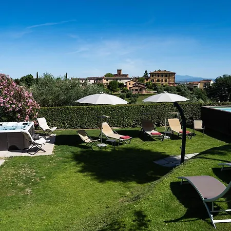 Santa Chiara Apartment